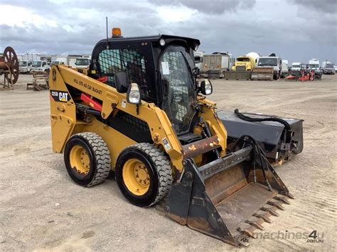 2016 cat 226d skid steer|used cat 226 skid steer.